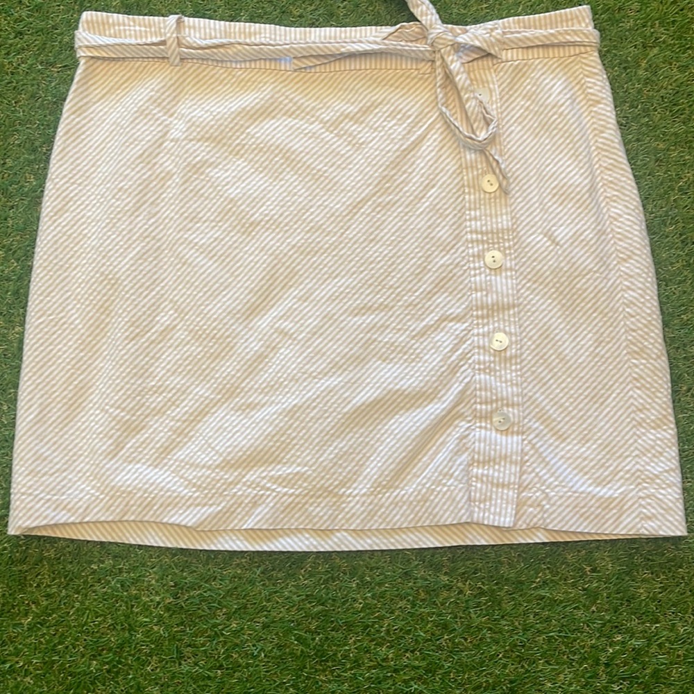 Vineyard Vines Seersucker Skirt